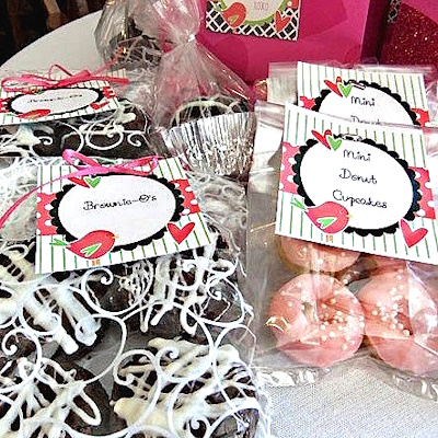 Mini donuts with icing is cute as gifts or party favors.