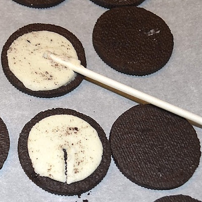 How to Make Oreo Pops