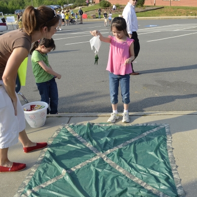 parachute game